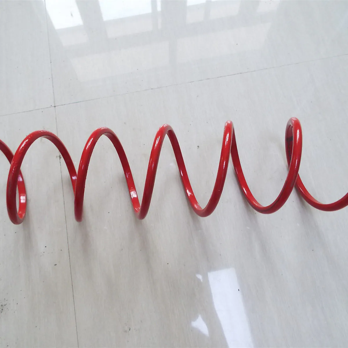 Constant-thickness auger flight detail