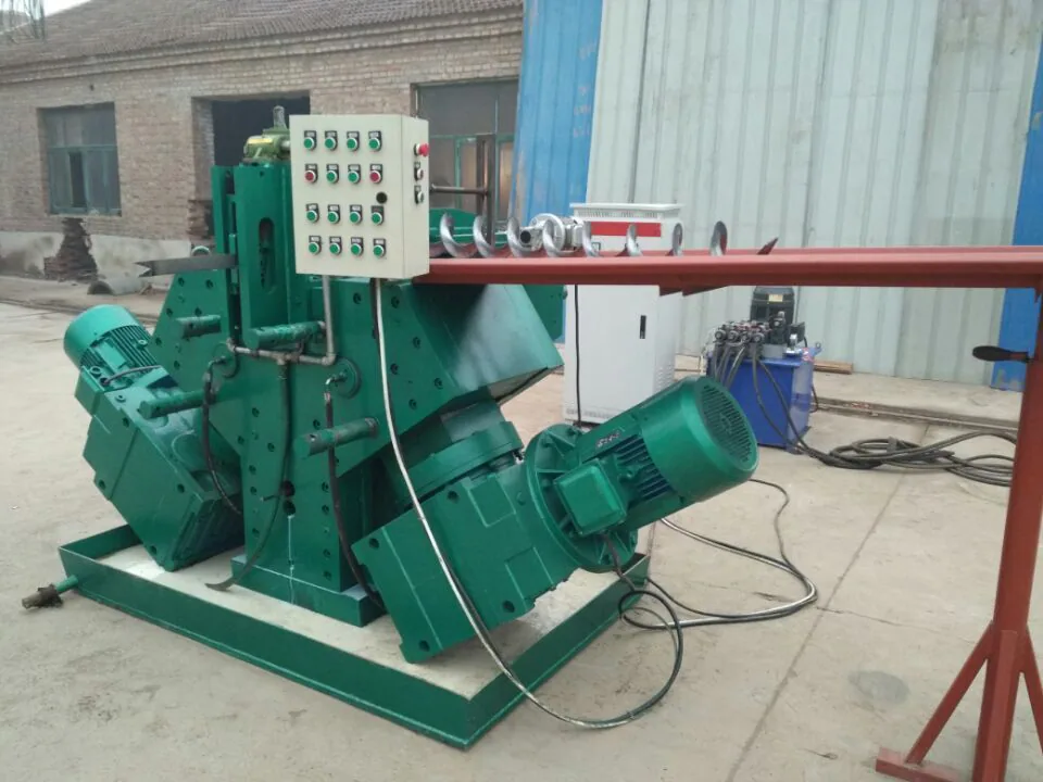 Automatic continuous screw flight forming equipment for auger manufacturing Automatic continuous screw flight forming equipment for auger manufacturing